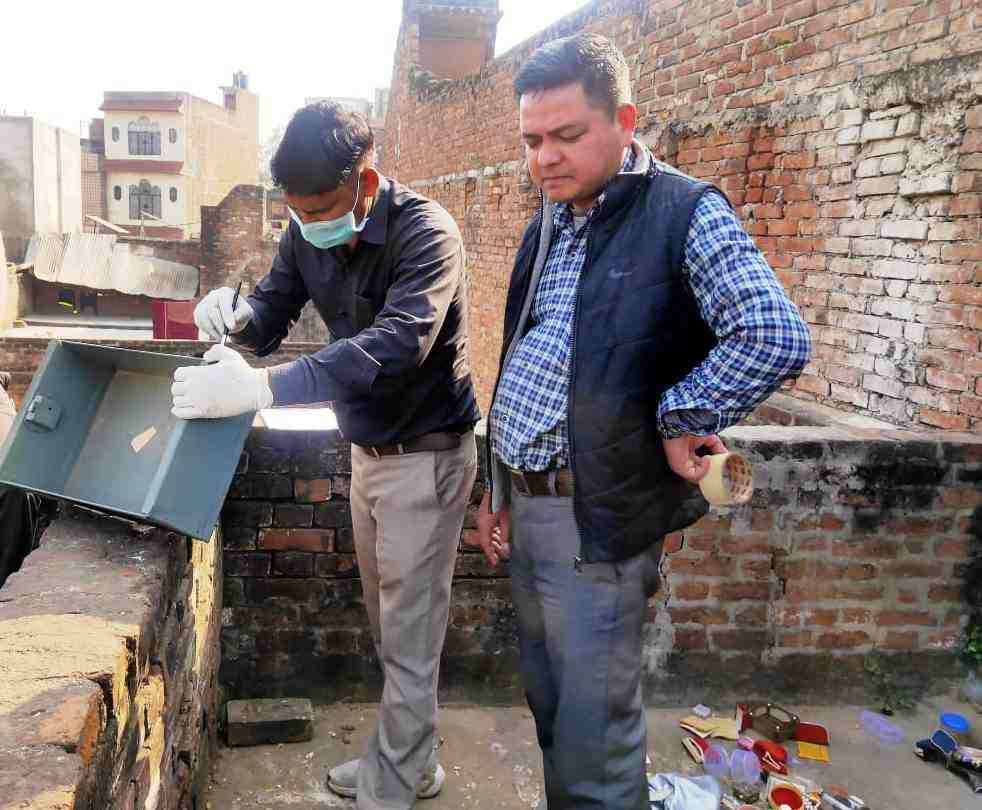 theft in trader house