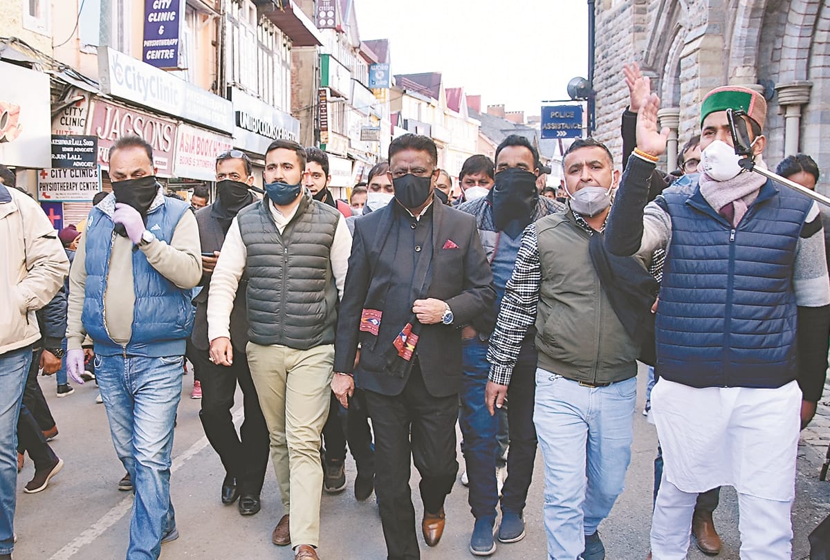 Congress observes black day on three year celebration of himachal pradesh government