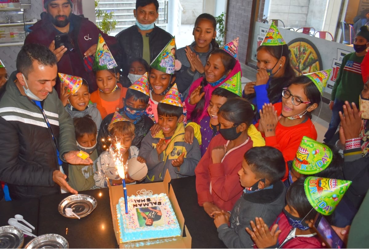 salman khan birthday celebrated in dharamshala with childrens