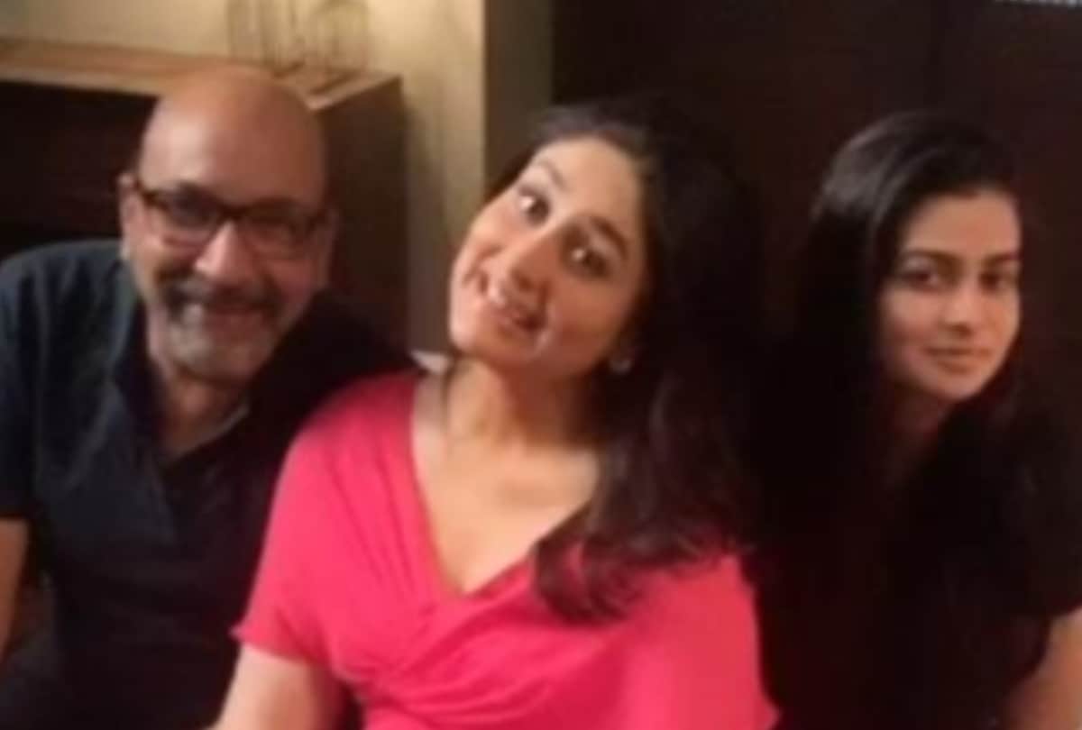 Kareena kapoor flaunts her baby bump and shows pregnancy glow in latest pictures