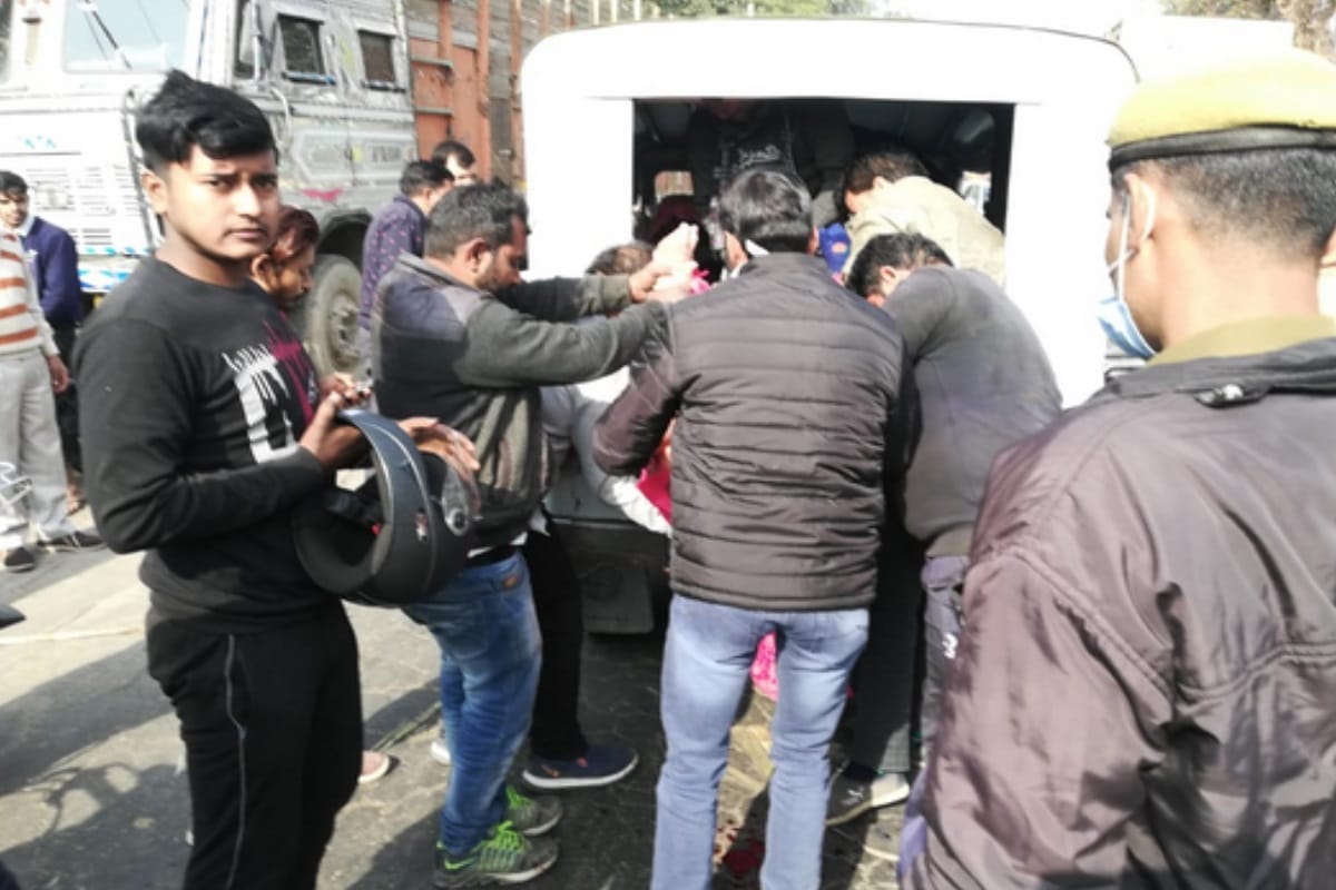 Meerut: Woman dies due to hit by SDM car, commotion
