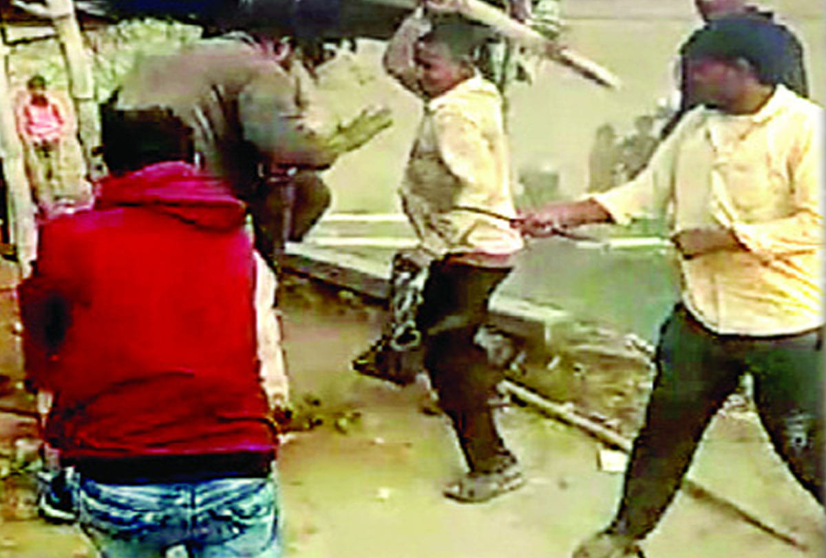 Two young man beaten on goat theft charges in Rae Bareli of uttar pradesh