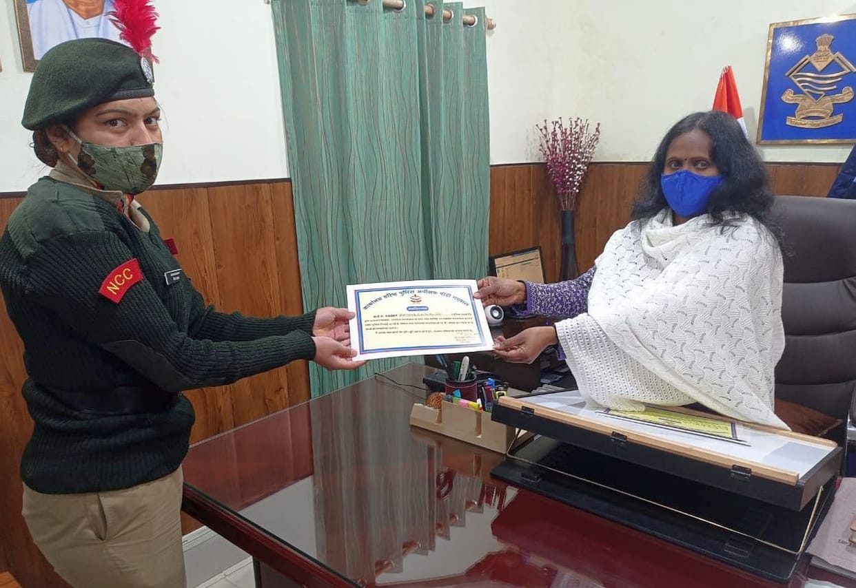 25 NCC cadets honored for cooperation in traffic control