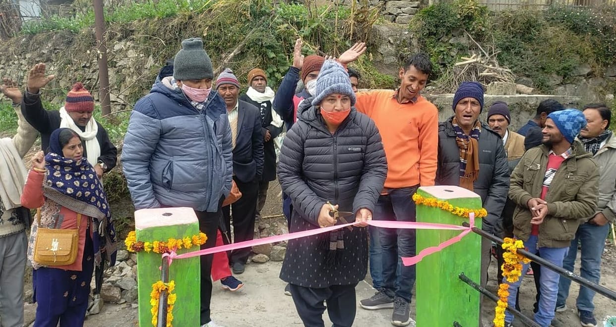 District Panchayat is committed to development: Sona