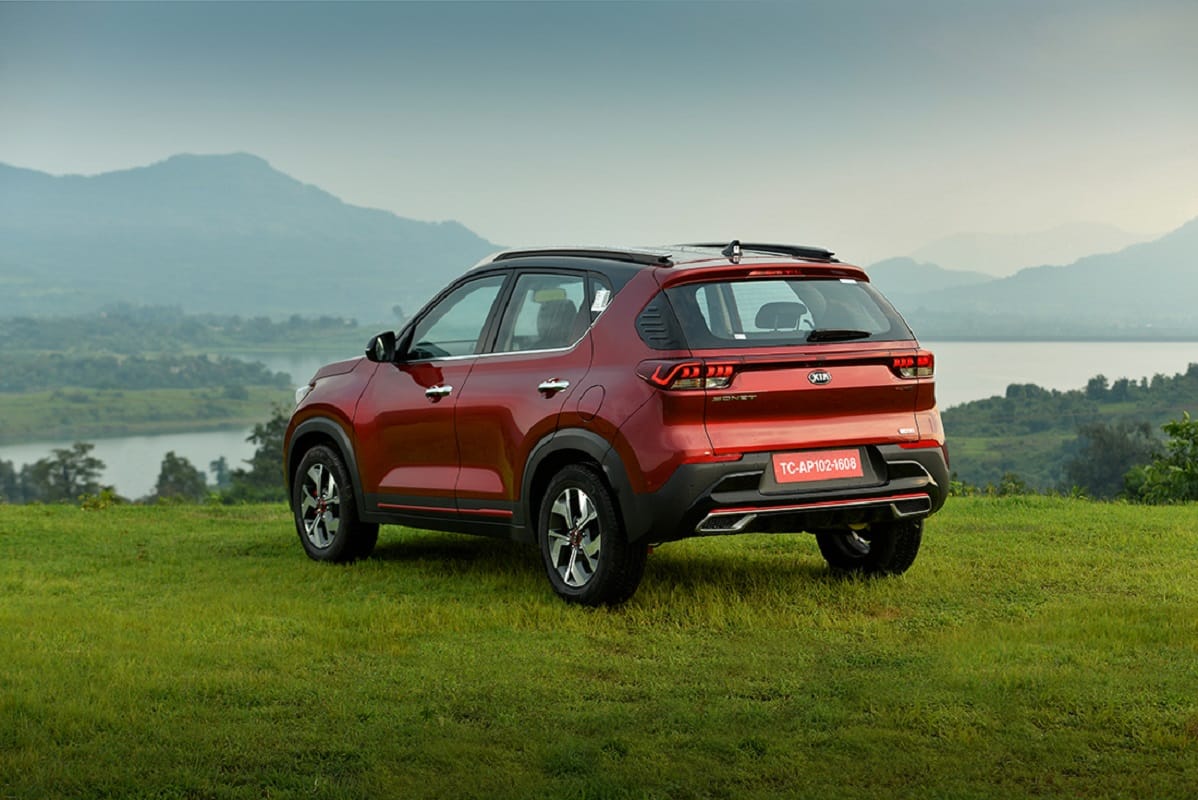 2023 Tata Nexon Facelift vs Hyundai Venue vs Maruti Suzuki Brezza vs Kia Sonet Specifications comparison