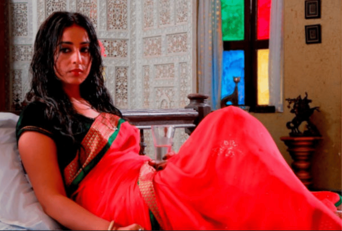 bollywood actresses whose intimate scenes were leaked and viral on social media