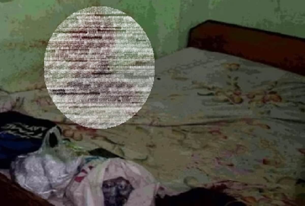 husband caught wife with lover in aligarh of uttar pradesh lover killed by husband
