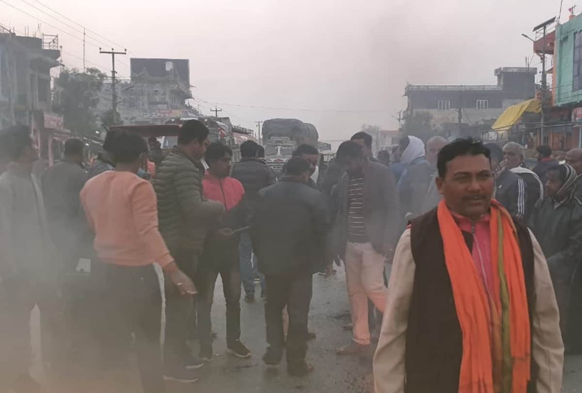 Nepal political parties unite against KP Oli after dissolution of parliament