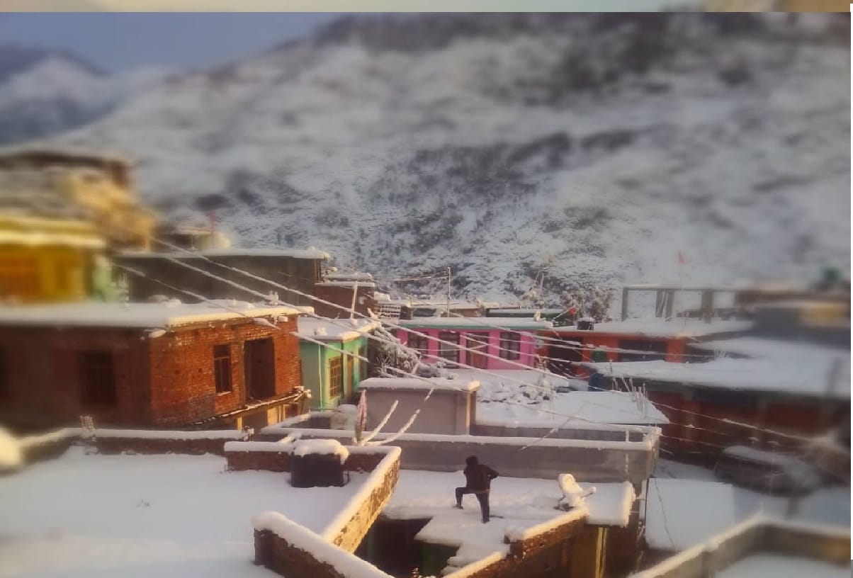 Bollywood Producer Guild Local actors will also get a chance to shoot films in Kashmir