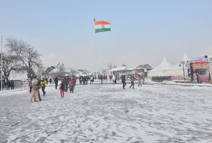 Himachal Pradesh Weather Forecast Update Today Latest News: Himachal Pradesh Snowfall Heavy Snowfall in Himachal Pradesh 401 road closed due to snowfall 200 buses stuck in heavy snowfall