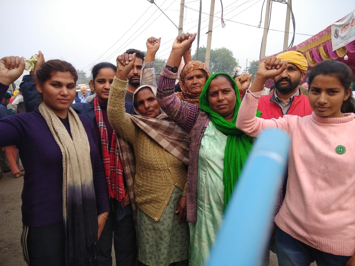 Crowds of agitators increasing in Bahadurgarh, farmers made toll free on fourth day