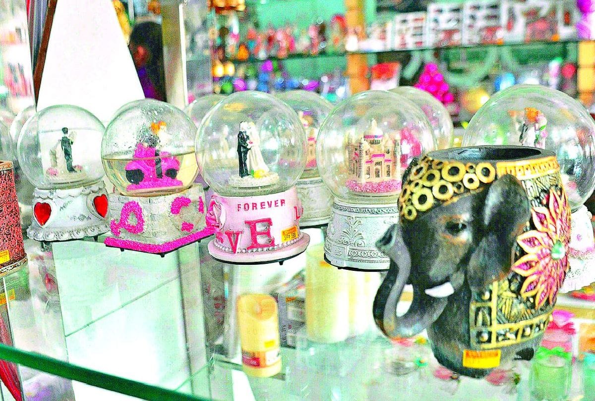 Corona Virus Make A New Trend Mask Greetings For New Year