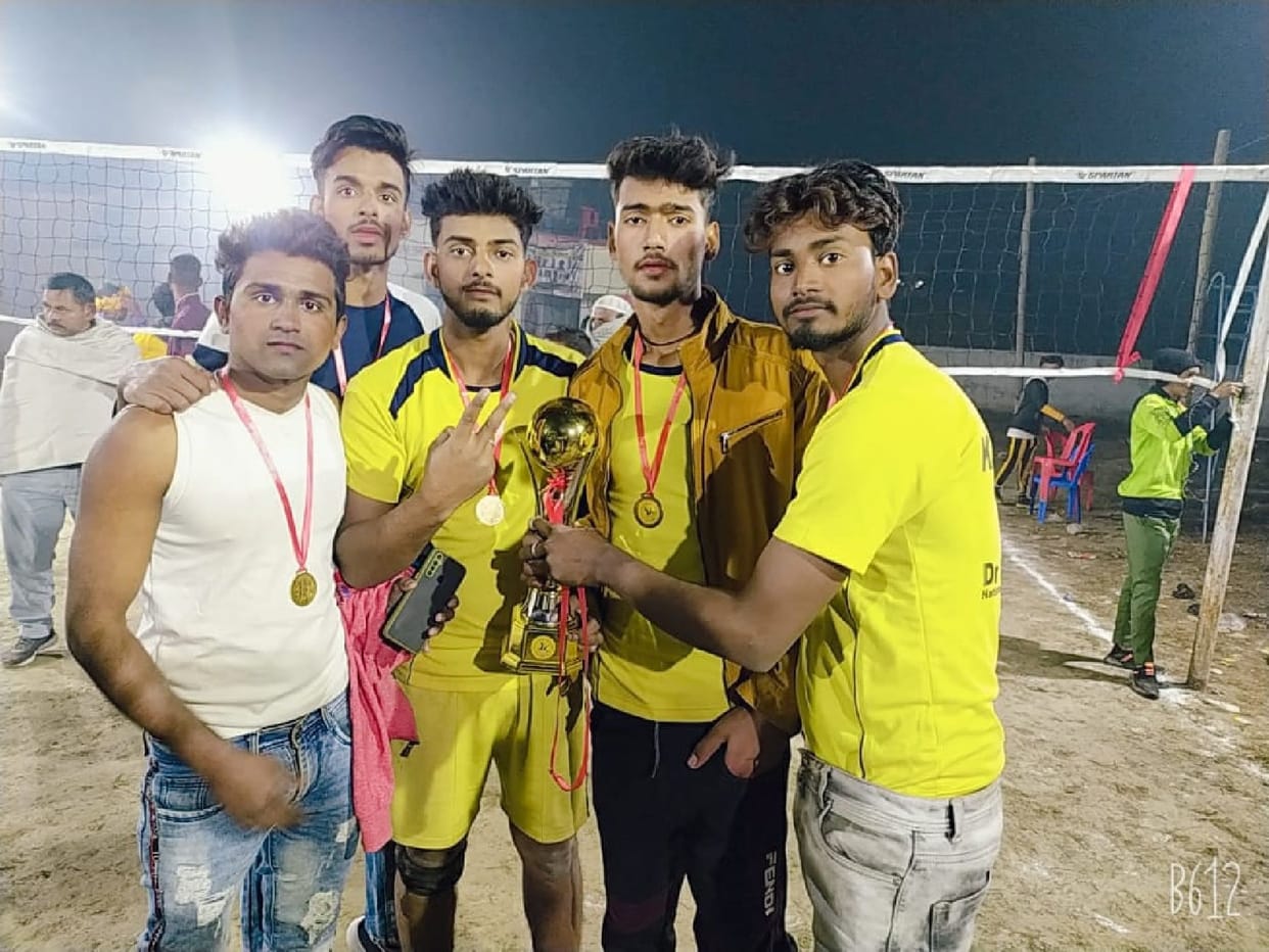 Pyarepur's team became champion in volleyball tournament