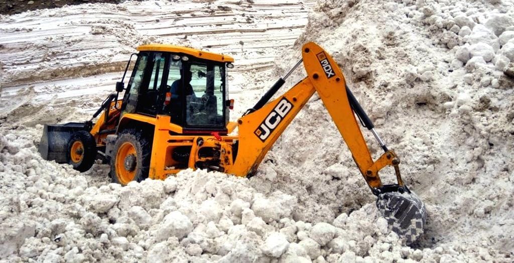 Tourist fun amidst snowfall, increased trouble for locals