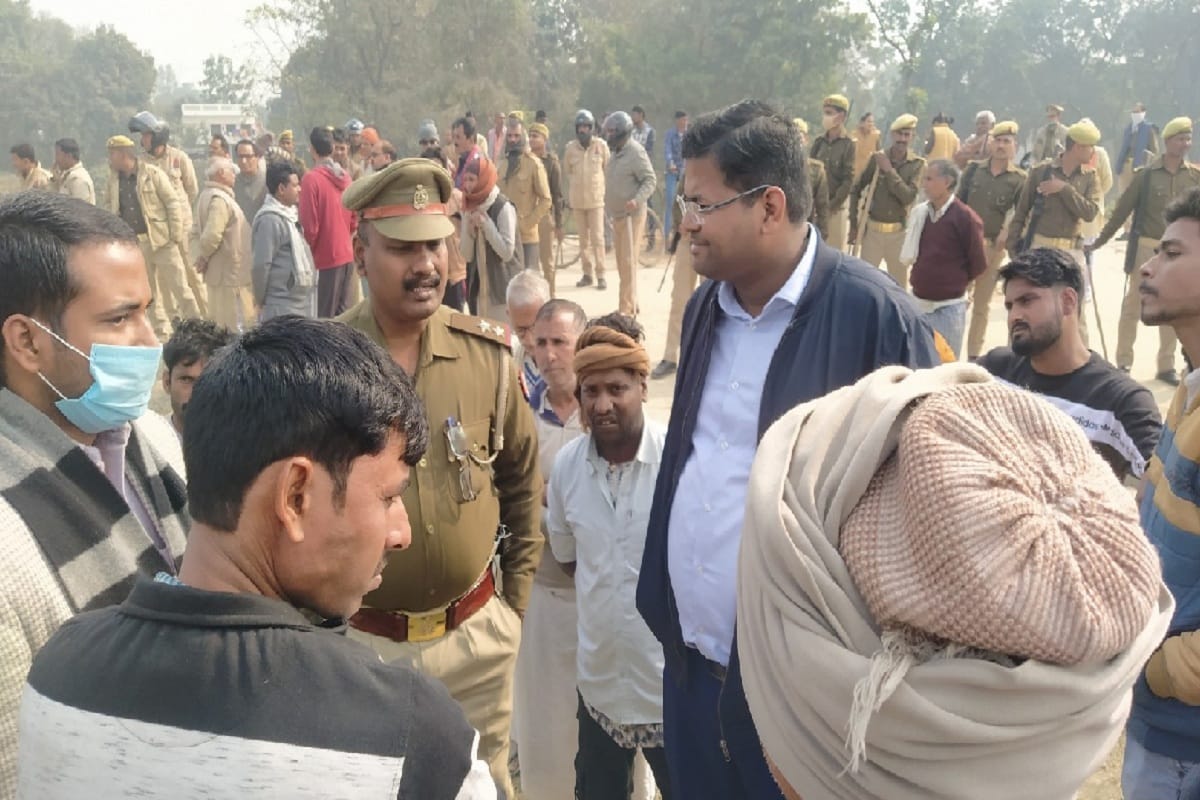 Farmers protest in Mau on non payment of compensation forelane construction work stopped