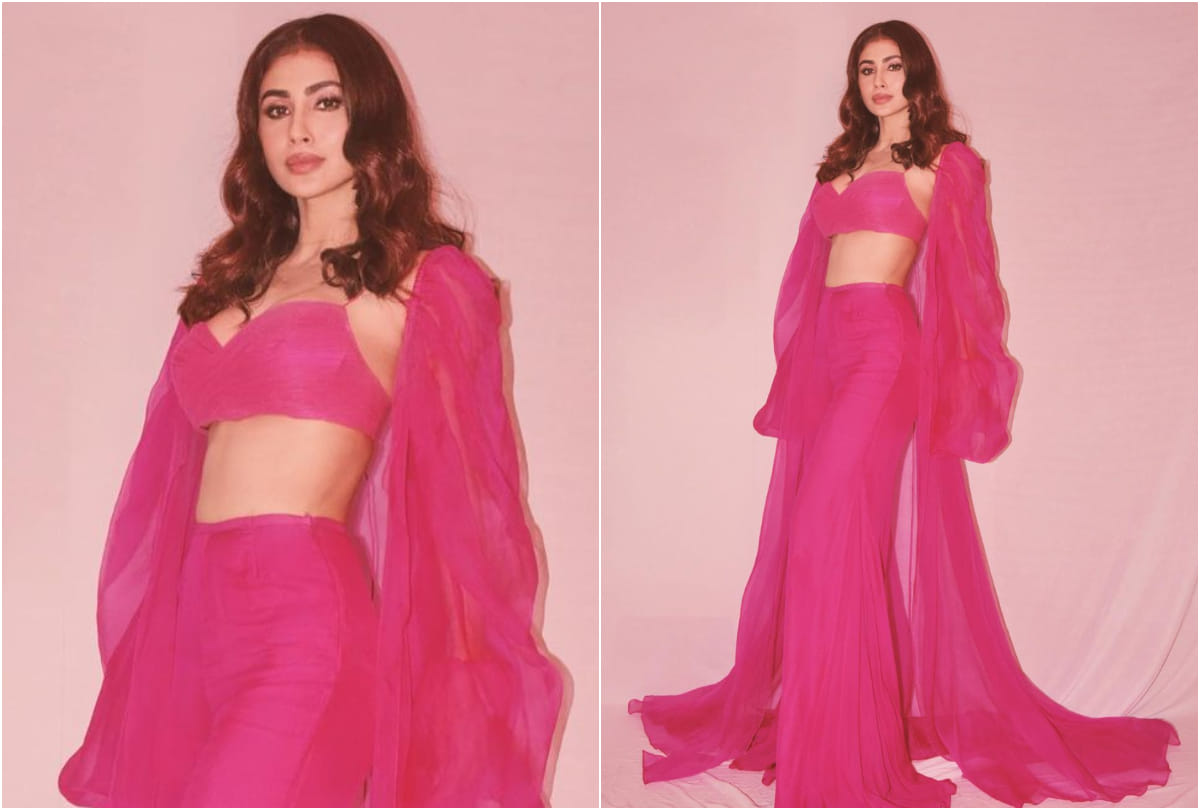 mouni roy photos in cloud gown look stunning and gorgeous
