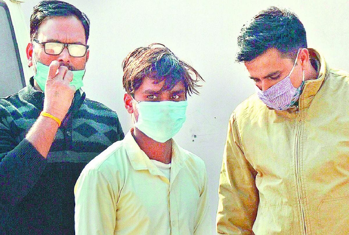 Miscreant Voice Match During Loot In Hindustan Lever Company Warehouse