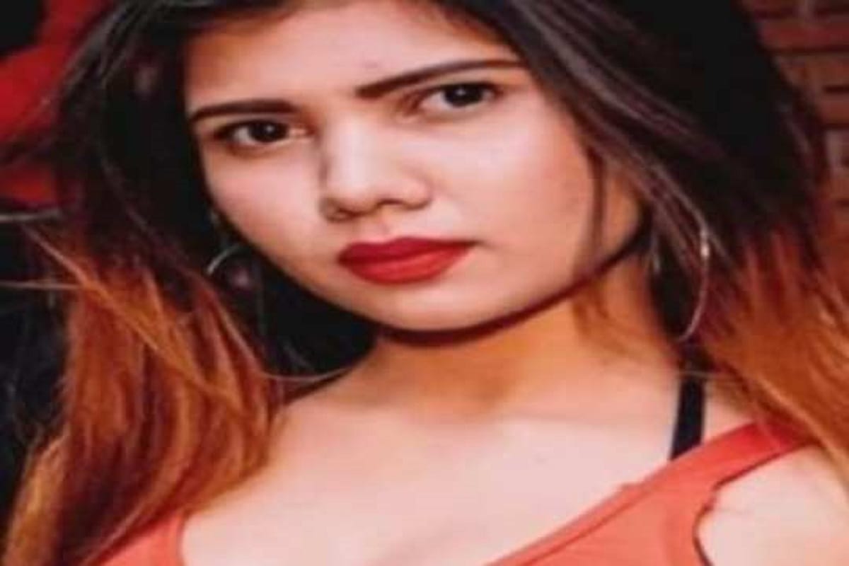 Aafin urf Tarannum used to harass youth with money by porn chatting on social media, police arrested