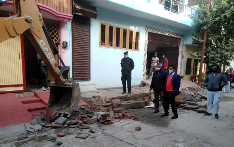 Municipal corporation removed encroachment from colonies
