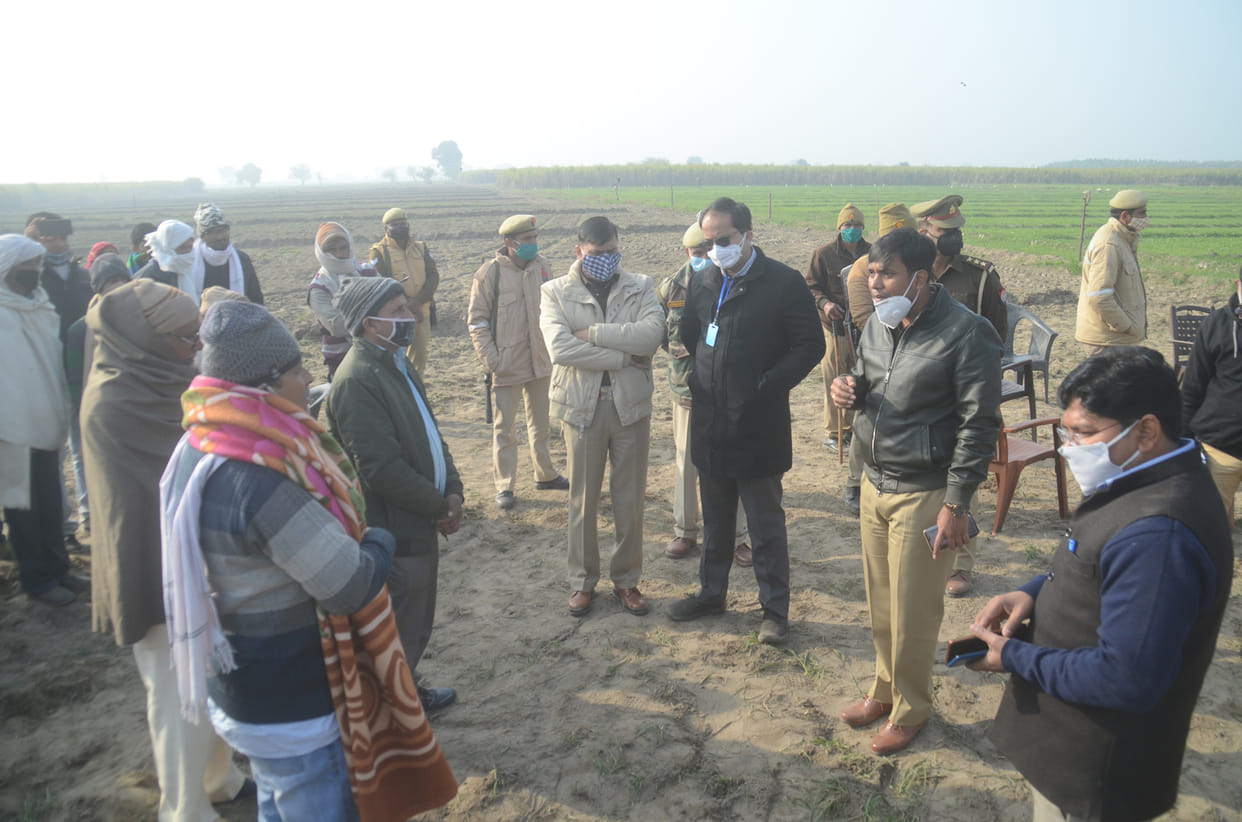 Yamuna Khadar firing, farmers uproar over collectorate