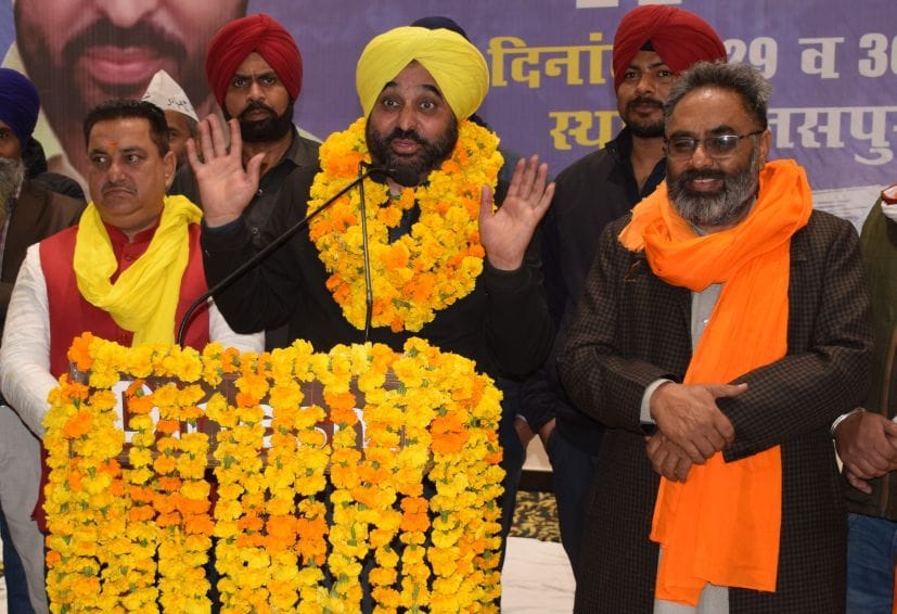 The Prime Minister is seen as a traitor by agitating farmers: MP Mann