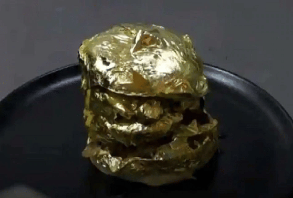 USA restaurant in colombia offering gold plated burger
