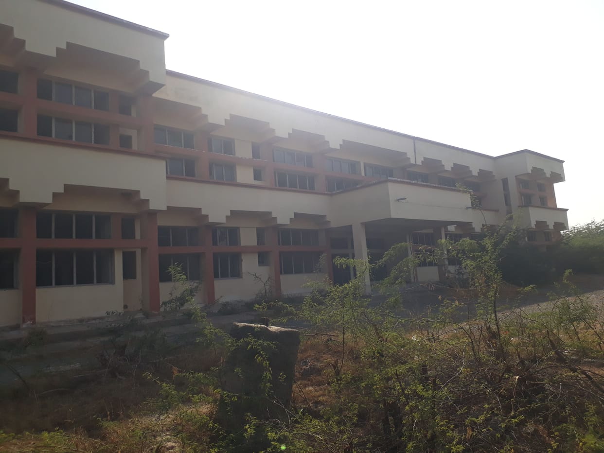 lack of staff in resources in women iti  since 6 year