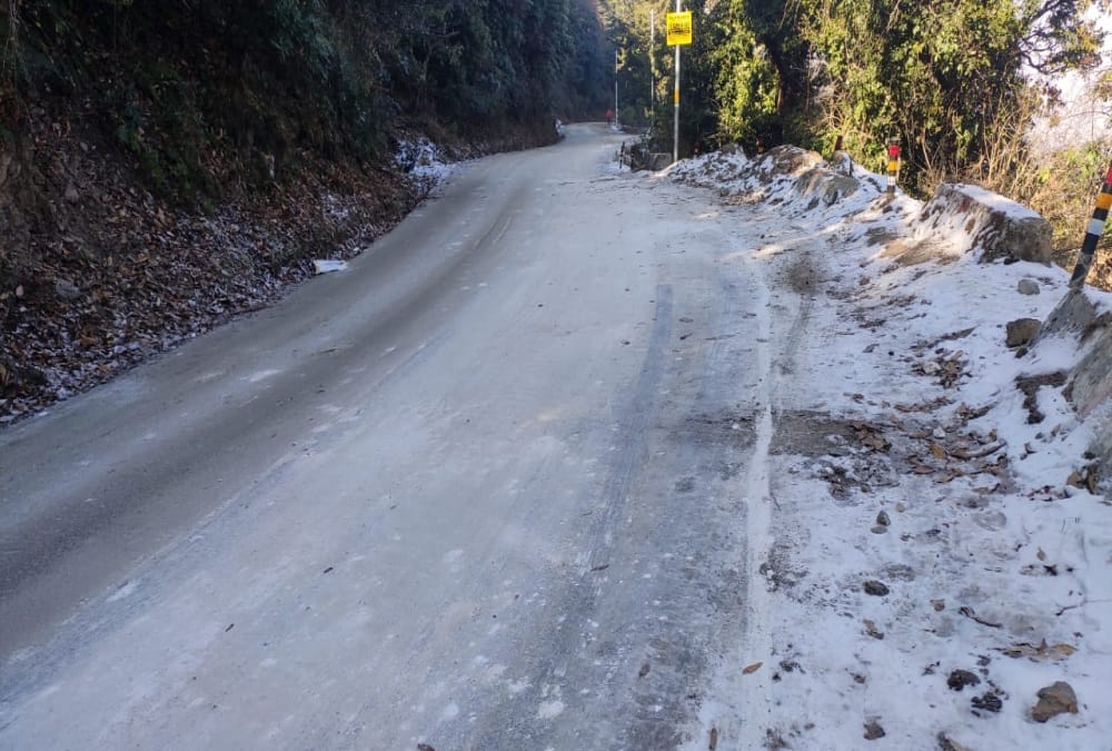 Weather Forecast Today Update in Uttarakhand News: cold wave and fog alert