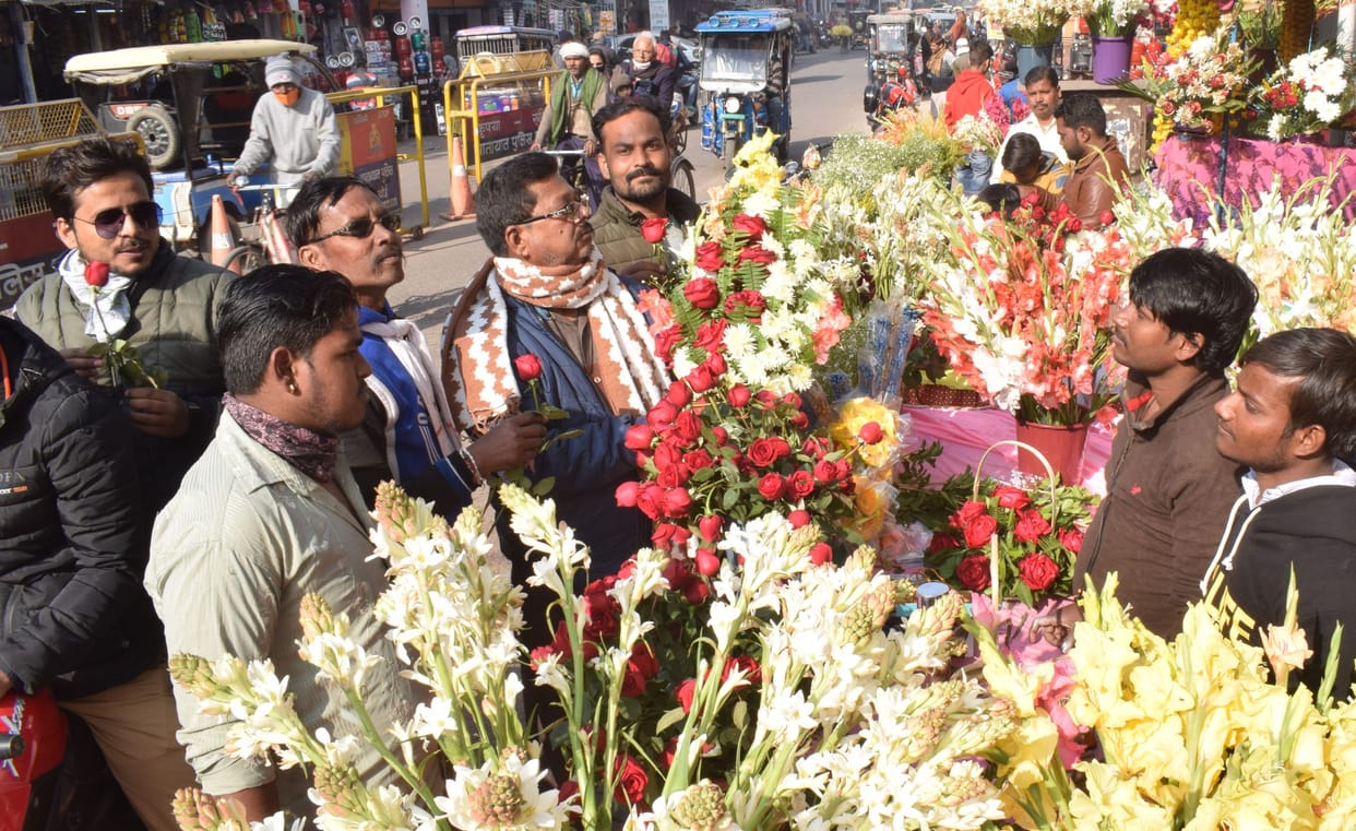 happy new Year,hardoi news