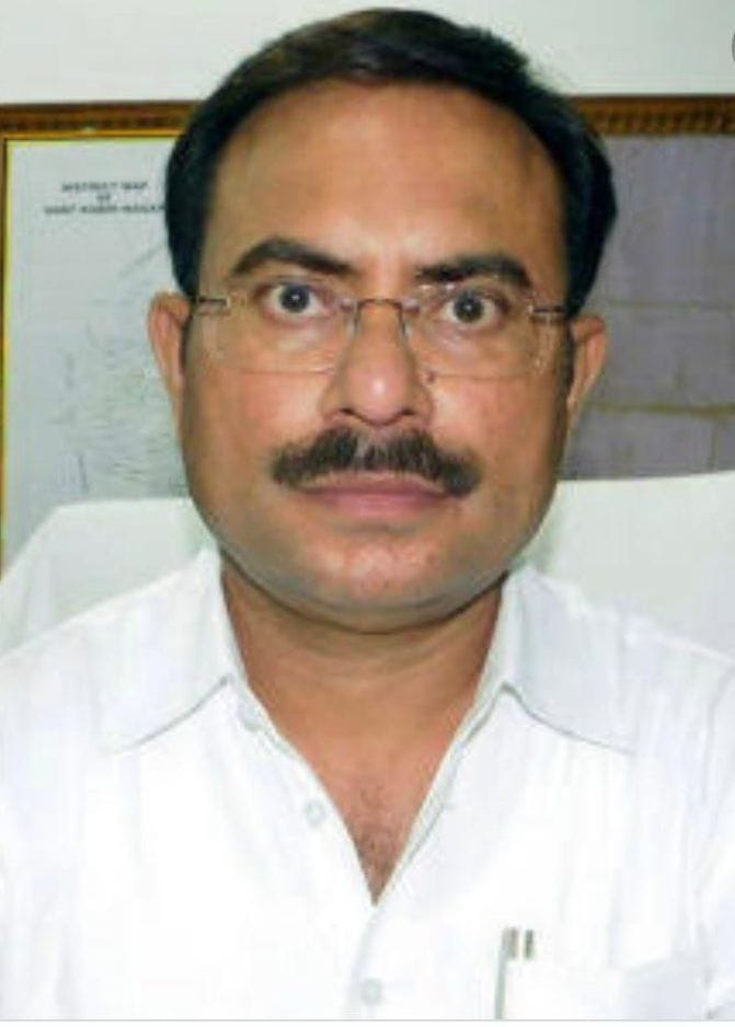markandey shahi became the new dm of gonda