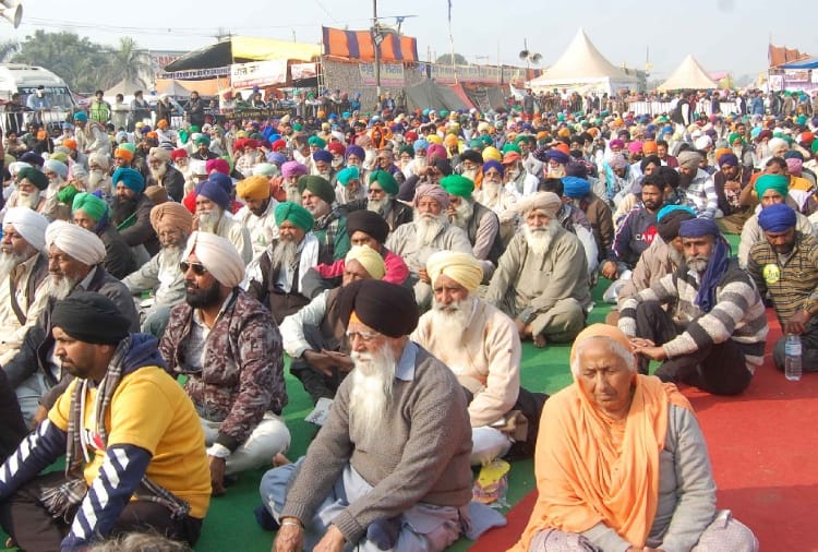 Kisan Andolan: Farmers will celebrate the new year on Singhu border