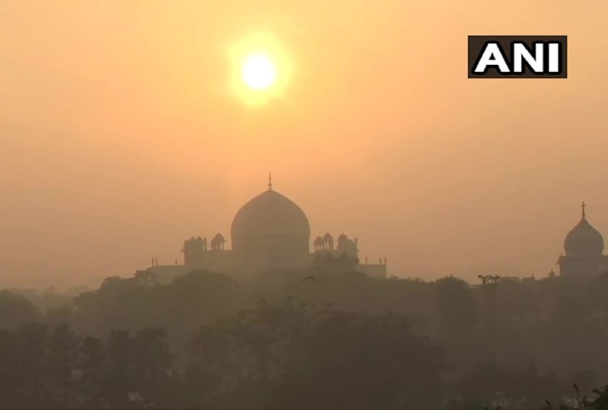 last sunset of 2020: Nizamuddin to Bombay and Guwahati Brahamputra ghat