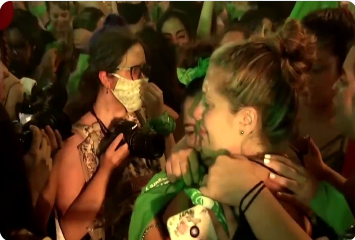 Argentina becomes the first country in Latin America to legalize abortion