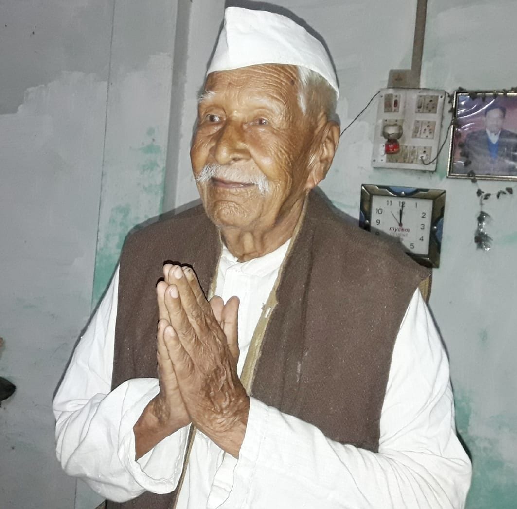 svatantrata sangraam senaanee govardhan laal kanaujiya ka nidhan