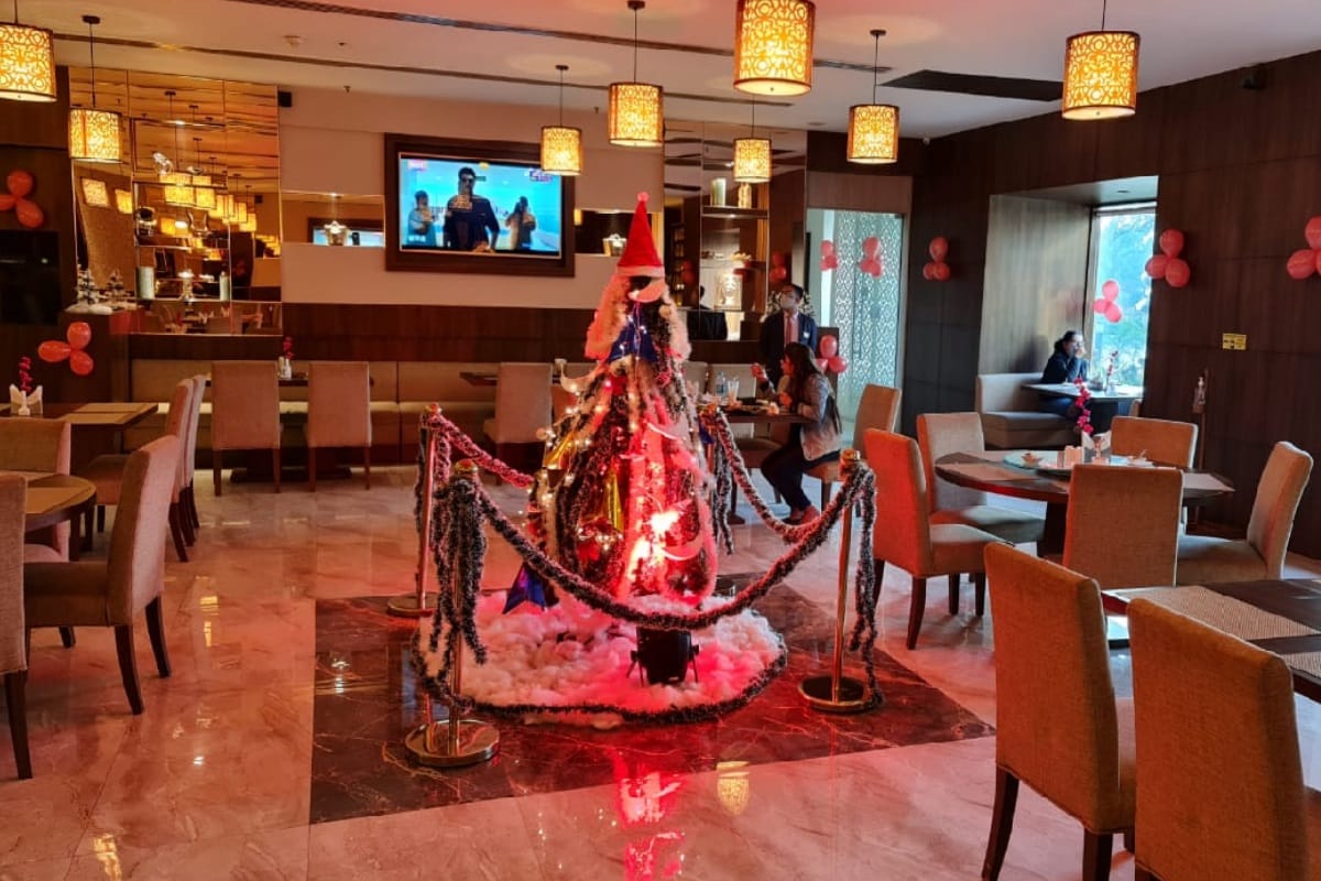 Happy New Year 2021: DJ night in hotel and restaurant, here is how meerut celebrating new year