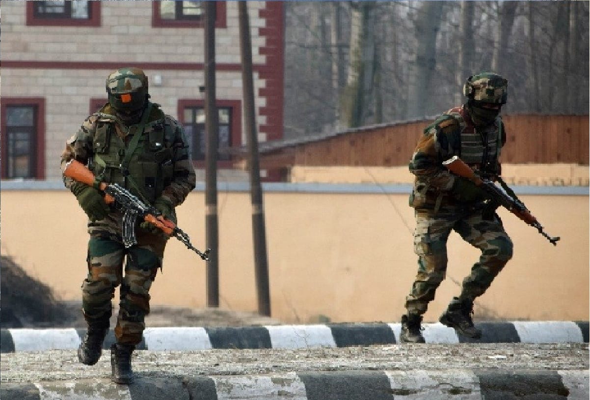 HMT encounter police replied to questions raised on HMT encounter Mehbooba and Omar had said this
