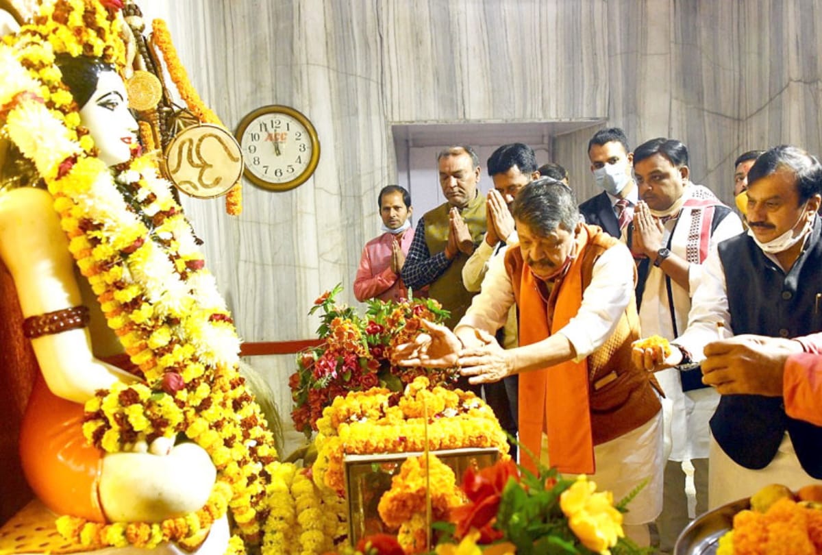 BJP leader Kailash Vijayvargiya attack on CM Mamata Banerjee