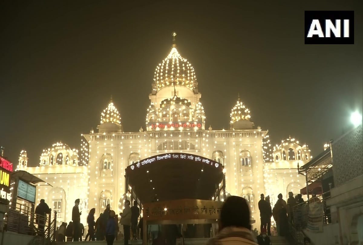 People are celebrating new year 2021 and see pictures