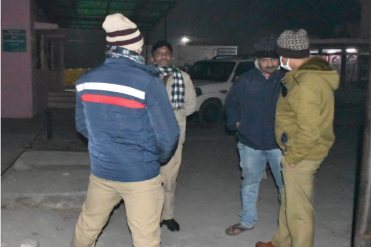Crime branch soldier shot at midnight on highway
