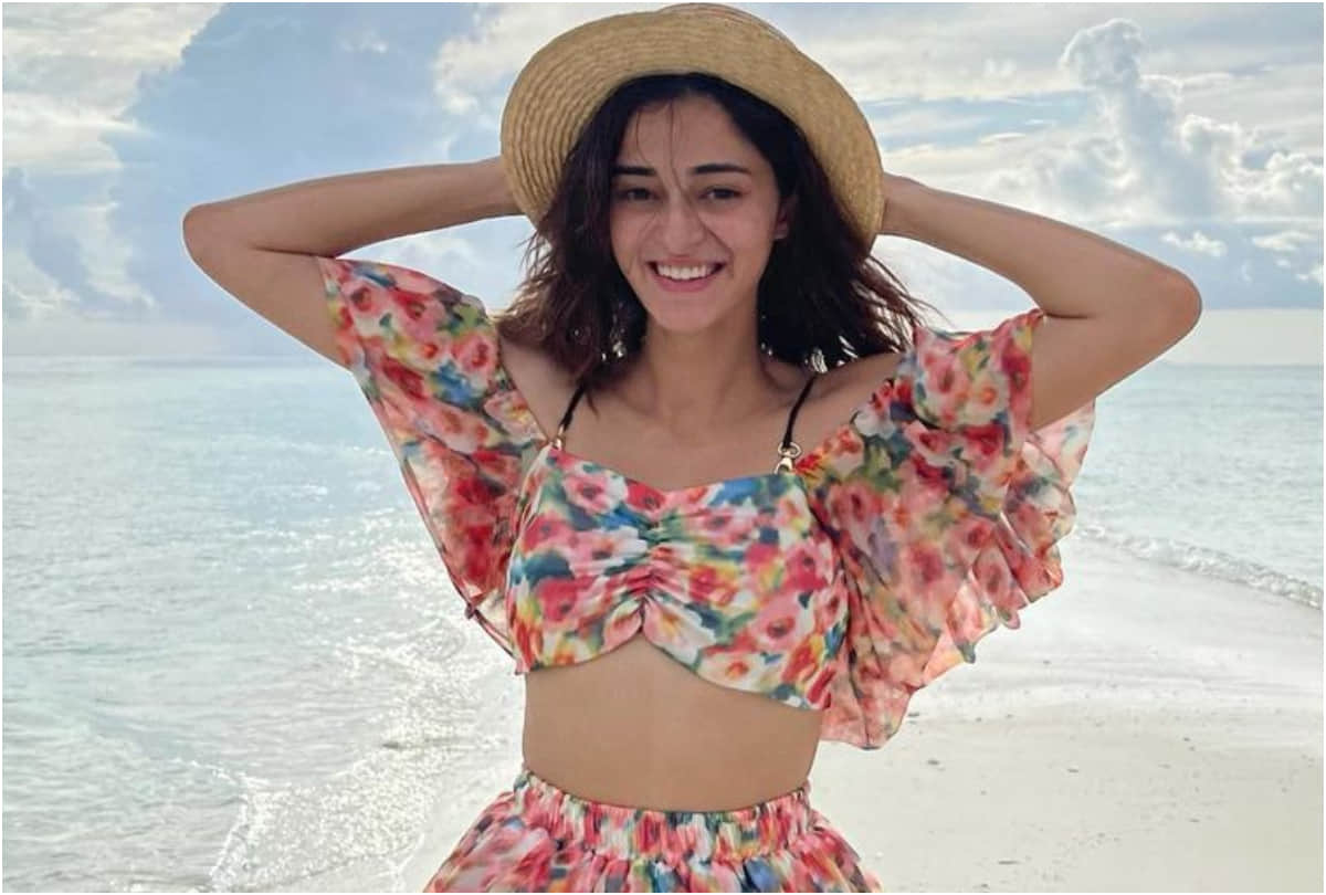 Bollywood Actresses and How Much Their Bikinis cost