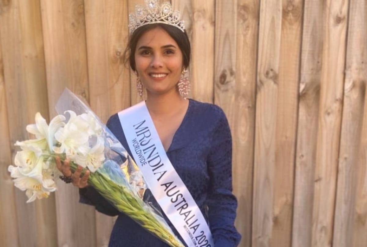 gorakhpur girl anumeha tomar become misses india austrelia 2020 crown