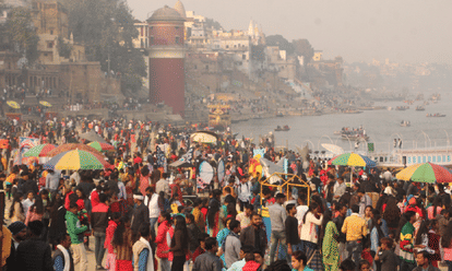 New Year: first day of new year number of complainants in the offices was less varanasi