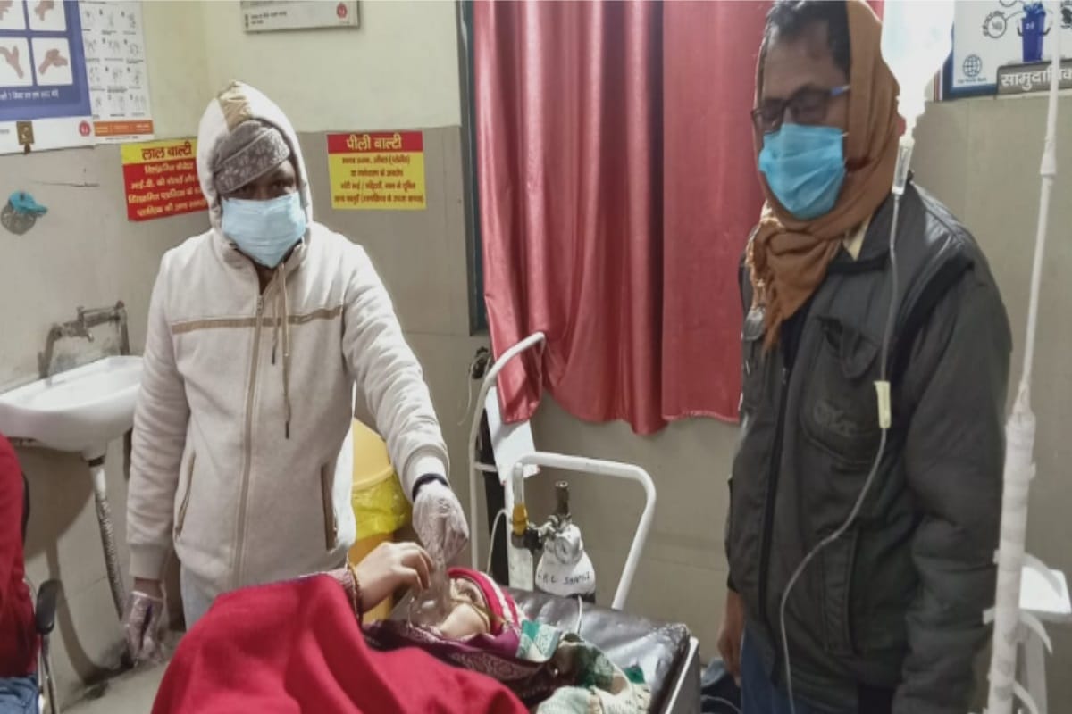 Shamli: constable family health deteriorated due to fireplace lit in the room