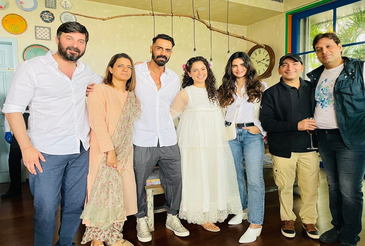 Kangana Ranaut Trolled For Parties With Arjun Rampal and His Girlfriend Gabriella Demetriades On New Year