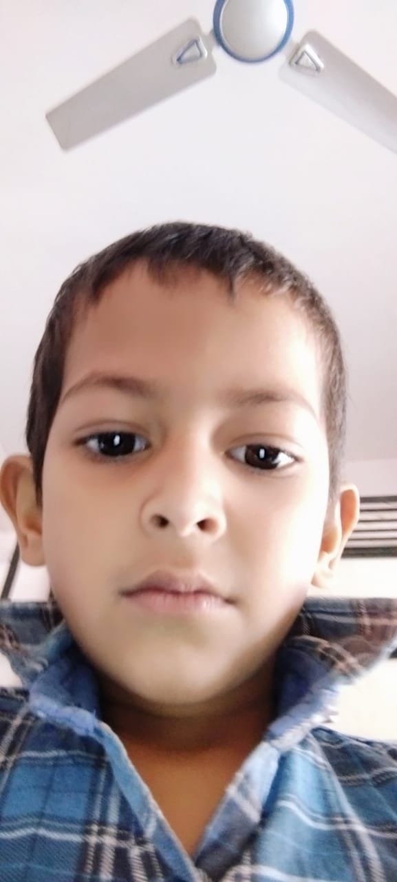 traiktar kee takkar se saikil savaar bachche kee maut