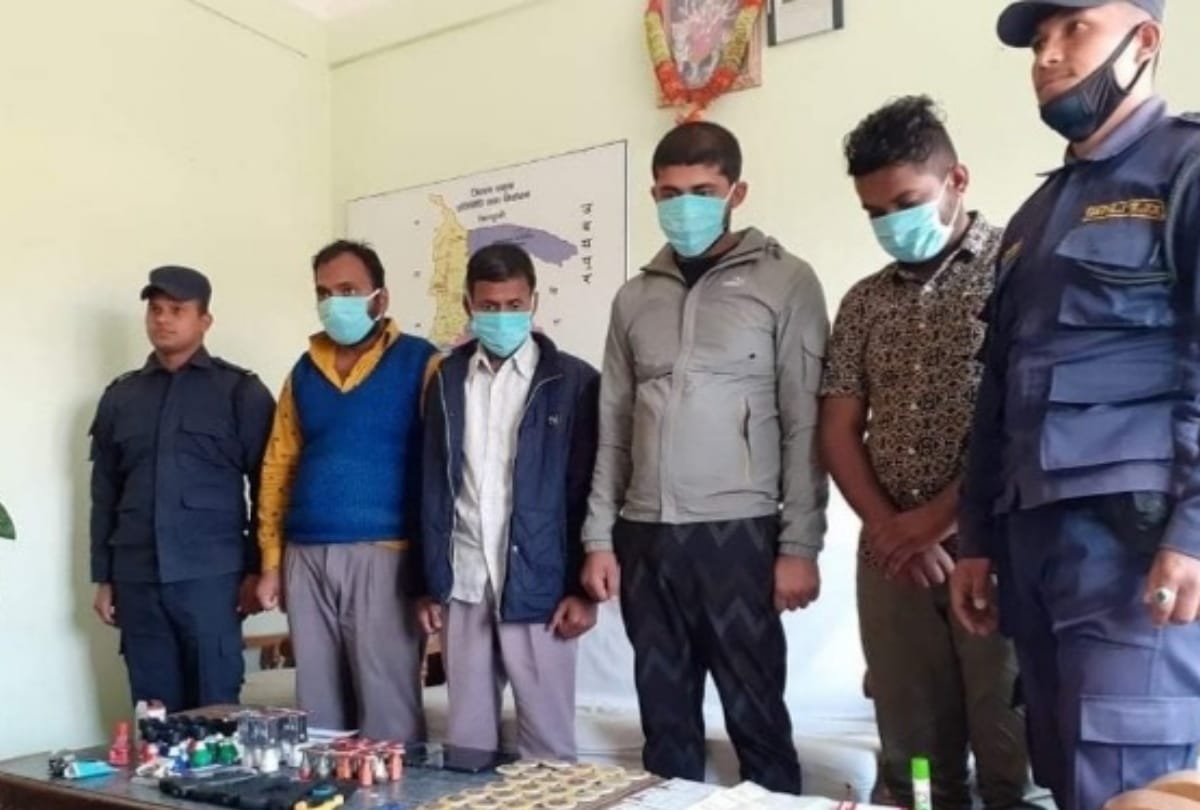 Fake CBI team busted in Nepal