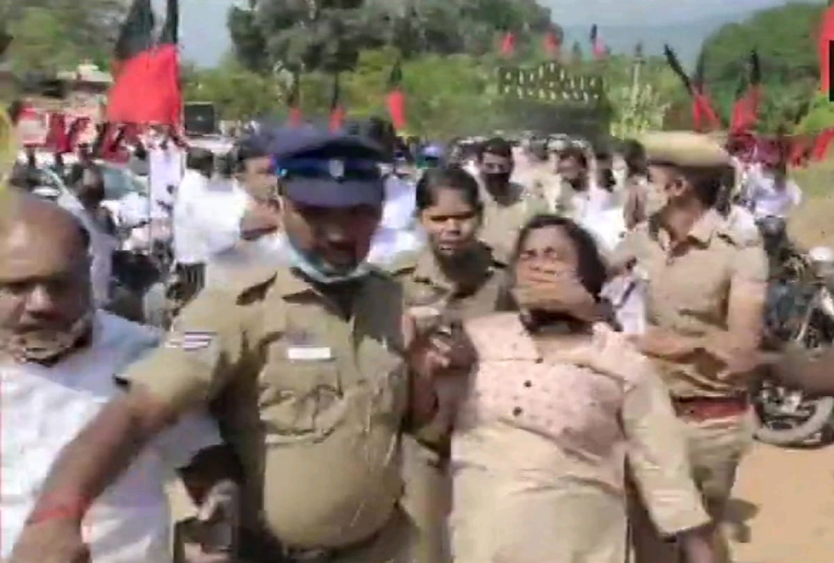 Tamil Nadu : Woman Created Ruckus In DMK President MK Stalins Meeting