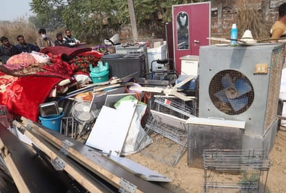 Bulldozer on the property of mafia atik