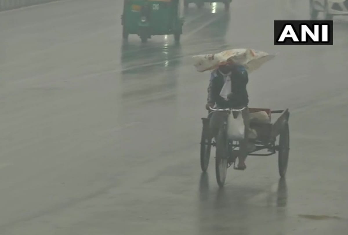 Delhi NCR weather forecast latest update in hindi temp to decrease with increased smog