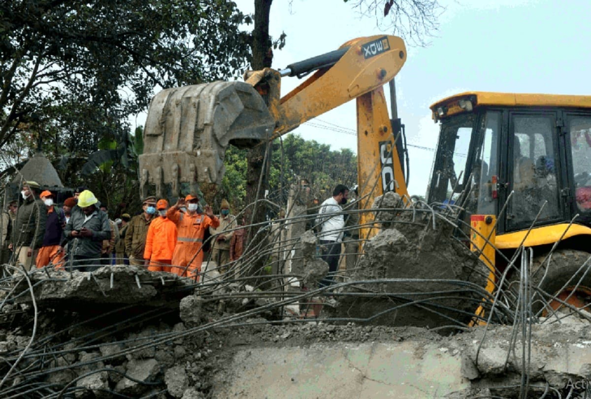 Muradnagar Crematorium Accident News: The rain saved many lives
